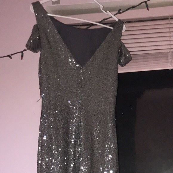 Evening gown - Picture 5 of 16